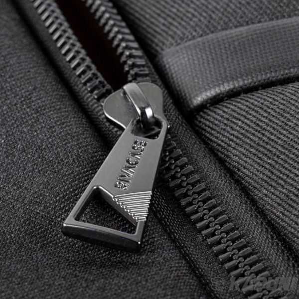 Рюкзак для ноутбука RIVACASE 17.3", ECO Коллекция "Clark", черный 8164 (Black) ECO 1859.94 фото