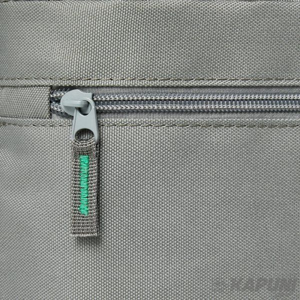 Рюкзак для ноутбука RIVACASE 15,6", коллекция "Gremio", черный 5567 (Grey) 5567 (Grey) фото